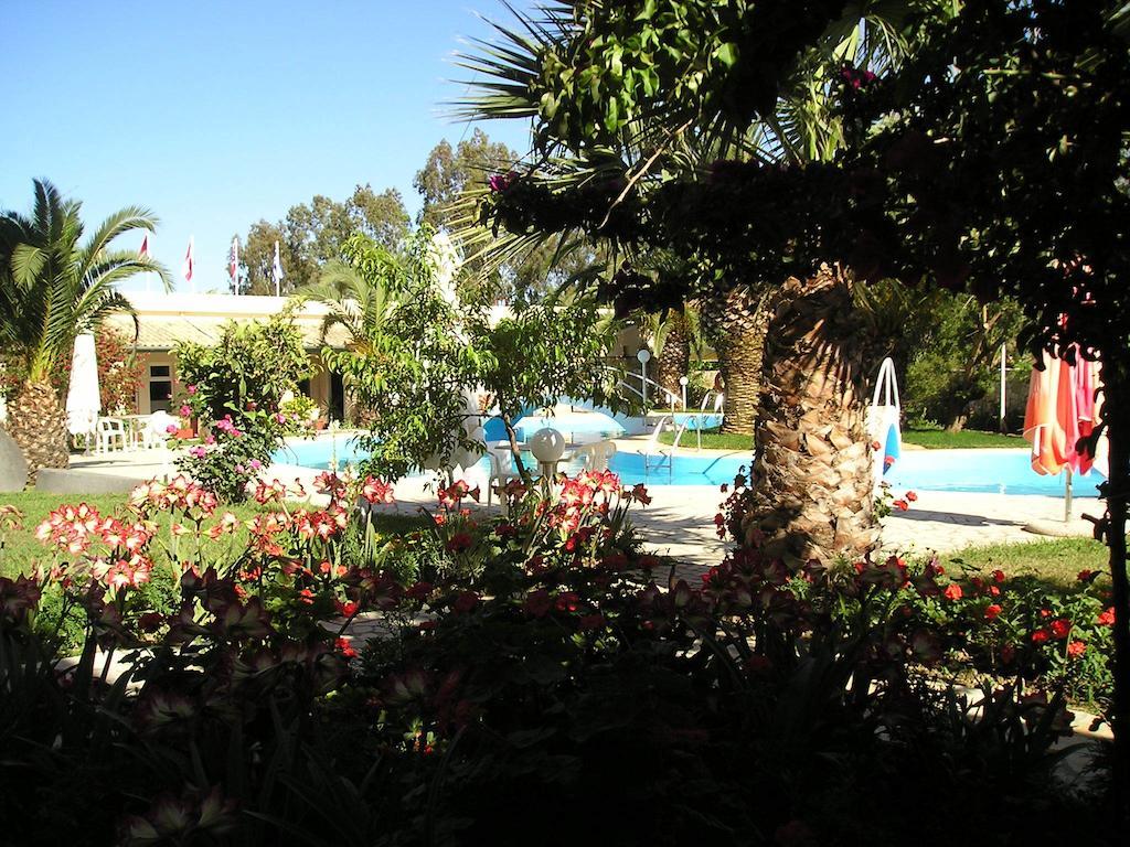 מוראיטיקה Three Stars Beach Hotel מראה חיצוני תמונה